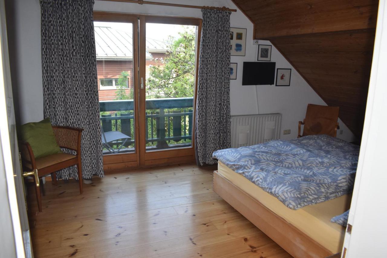 Haus Mit Sauna Und Privatem Badeteich In Anif Bei Salzburg Exteriér fotografie
